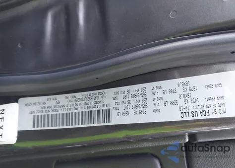 2020 Jeep Grand Cherokee Limited 4X2 from USA, damaged, VIN 1C4RJEBGXLC191280